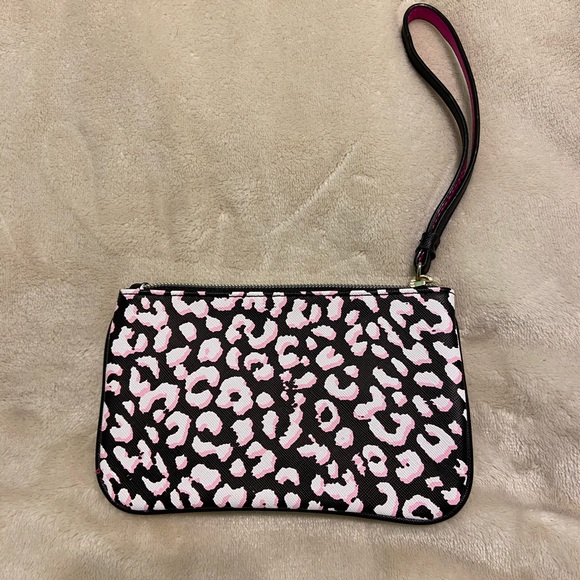 NEW Victoria’s Secret wristlet - Picture 2 of 4